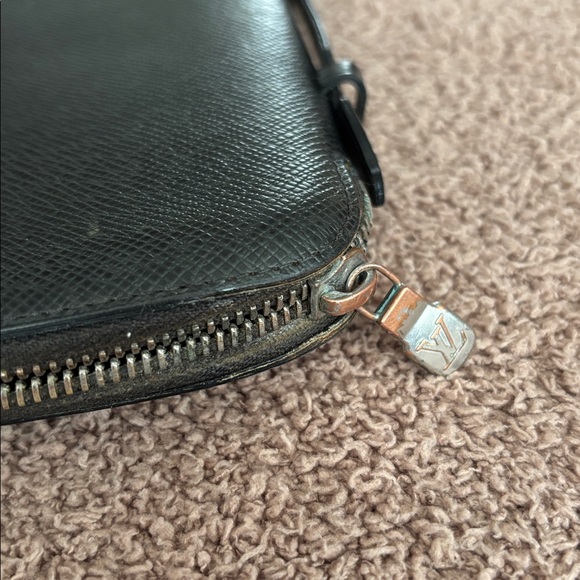 Louis Vuitton Black Taiga Leather Zippy Travel Organizer Wallet Clutch - Picture 4 of 16